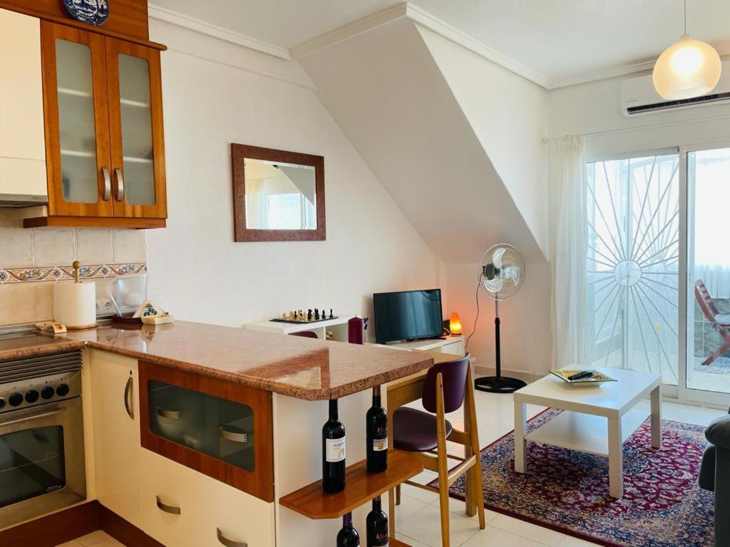 Casa Linda Apartment โรฮาเลส ภายนอก รูปภาพ