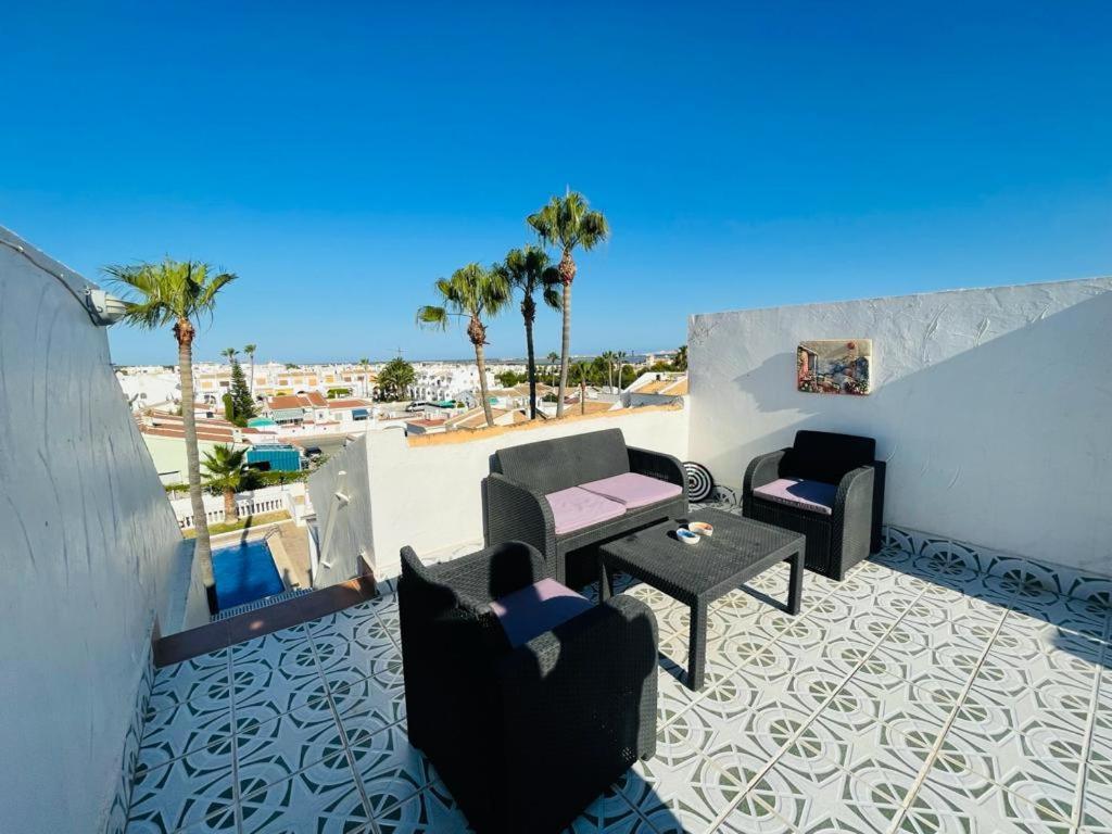 Casa Linda Apartment โรฮาเลส ภายนอก รูปภาพ