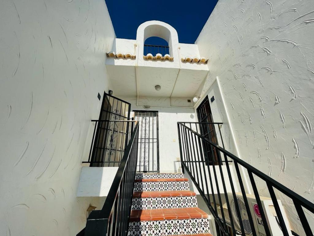 Casa Linda Apartment โรฮาเลส ภายนอก รูปภาพ